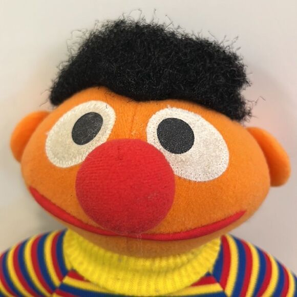 Ernie Toy {Vintage Playskool Sesame Street Learning Toy Doll  Plush 10 inch - Picture 2 of 5
